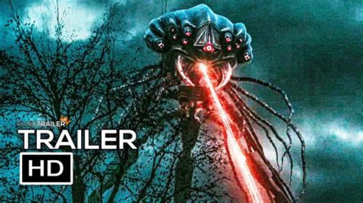 War Of The Worlds 2’ & Johnny Bananas – Hollywood Life
