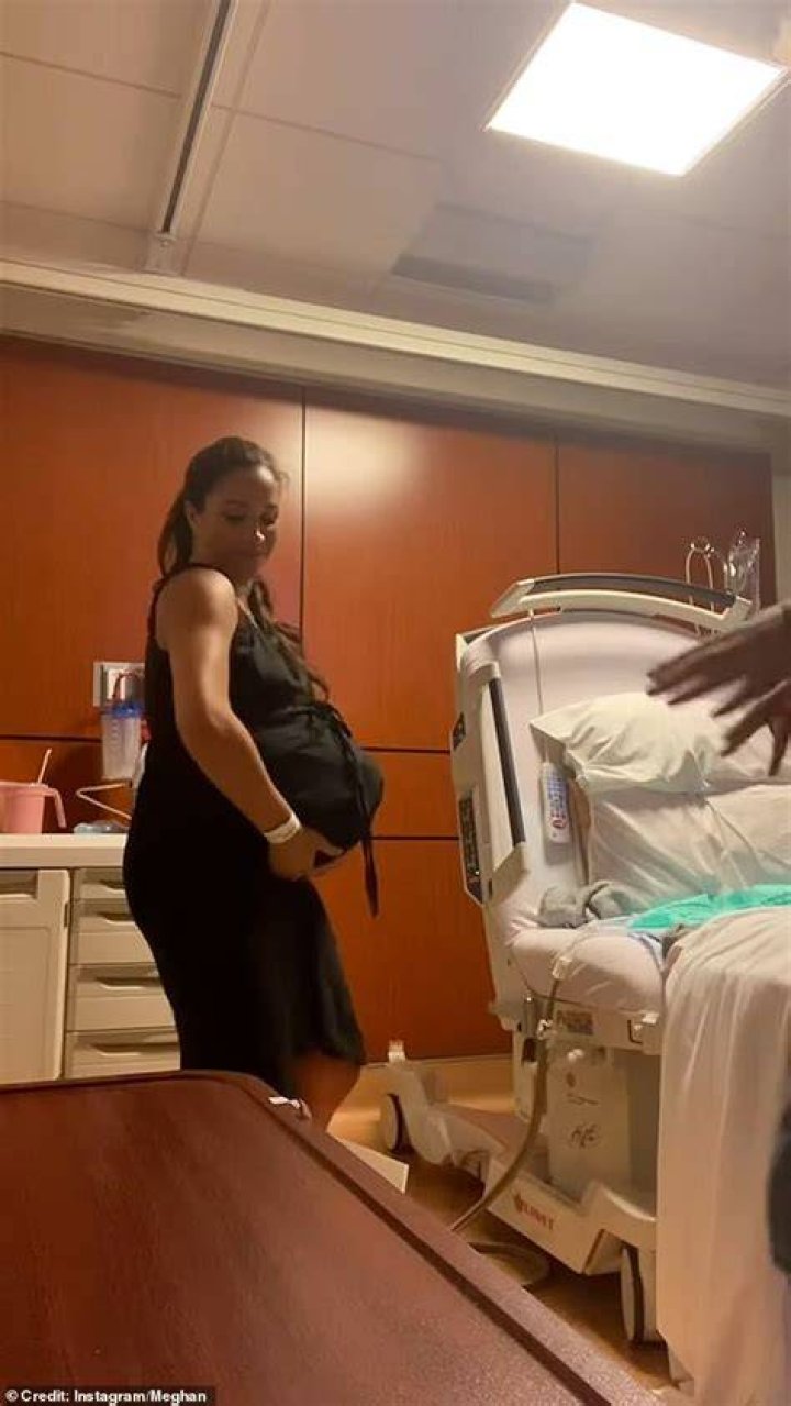 [WATCH] Beyonce’s Fake Baby Bump Proven Real During ‘On The Run’ — Blue Ivy – Hollywood Life