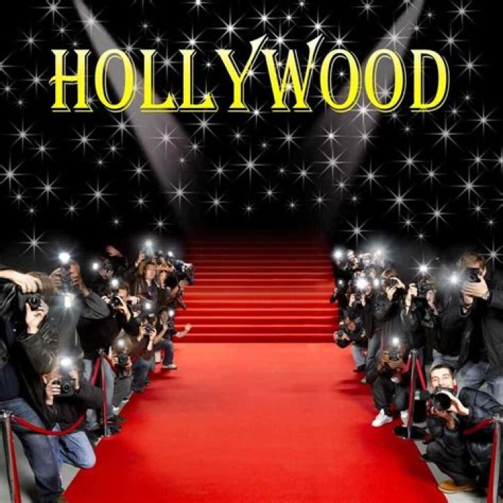 Watch Sexy Clip – Hollywood Life