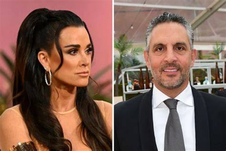 Where Kyle Richards and Mauricio Umansky’s Relationship Stands 1 Year After Their Split