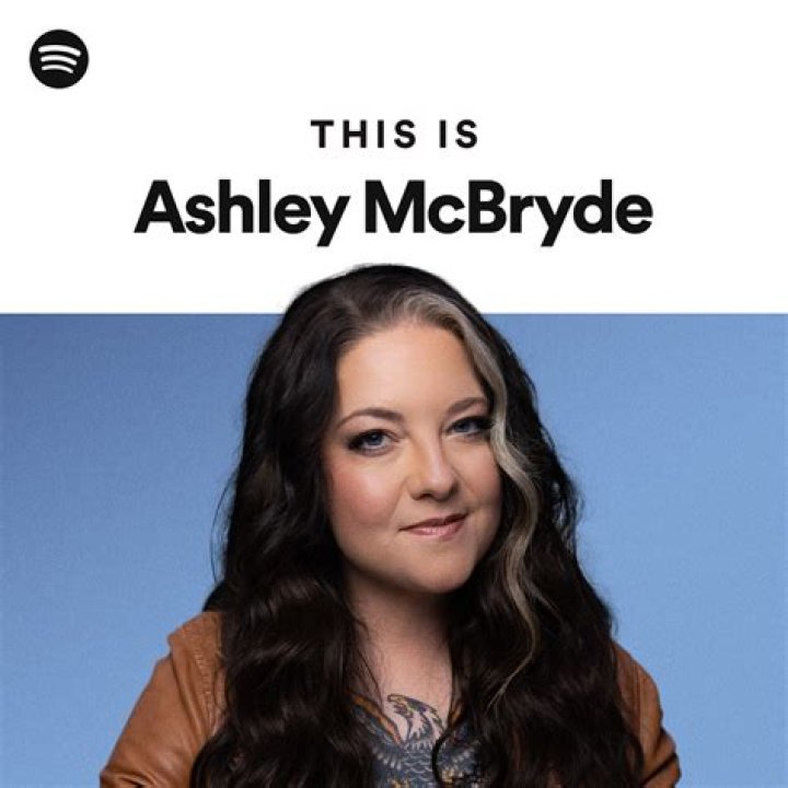 Who Is Ashley McBryde? — 5 Things To Know About Country Singer – Hollywood Life
