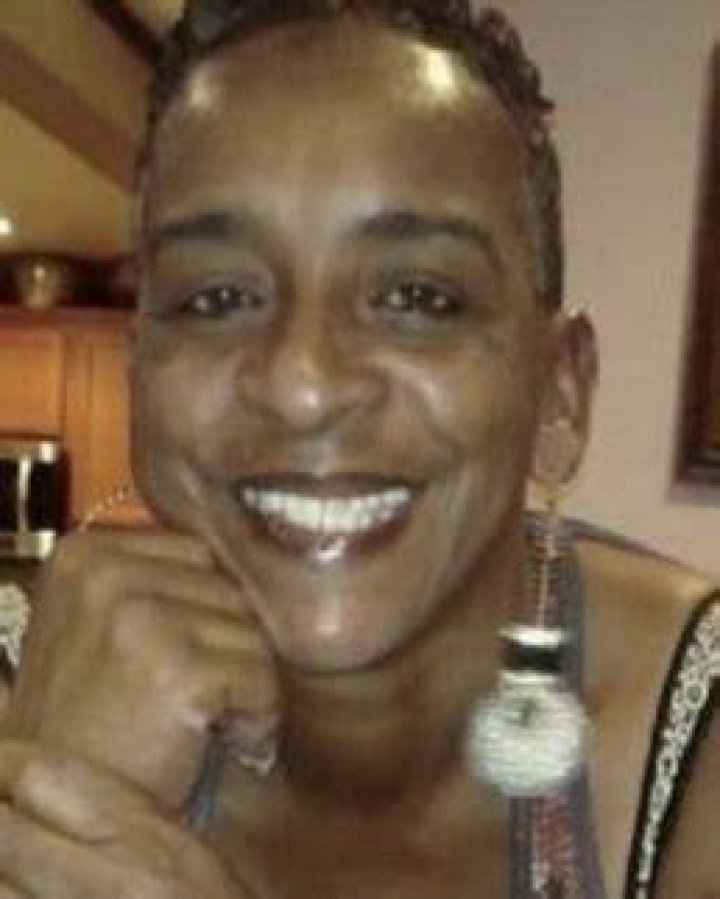 Who Is Auntie Fee? — 5 Things To Know About Internet Chef On Life Support – Hollywood Life