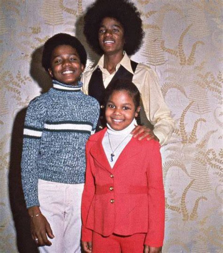 Who Is Brandi Jackson? 5 Things On Michael Jackson’s Niece Defending Him – Hollywood Life