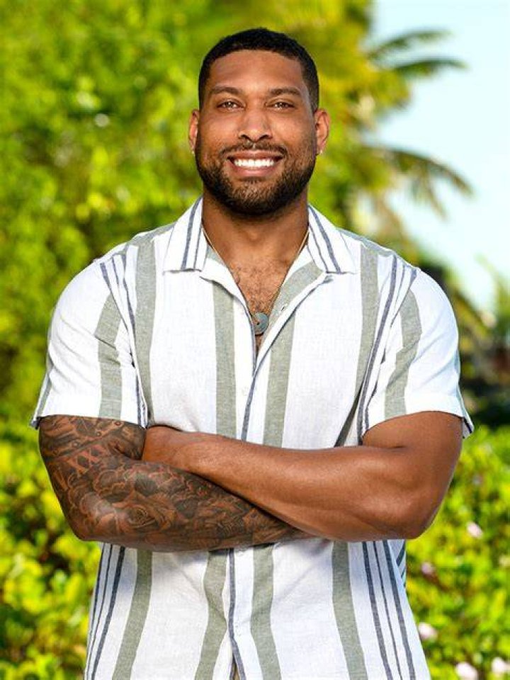 Who Is Brandon Cottom? 5 Things On The ‘Survivor 44’ Contestant – Hollywood Life