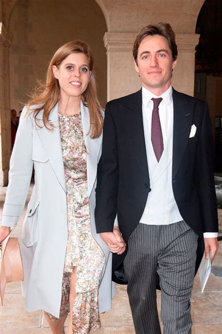 Who Is Edoardo Mapelli Mozzi? 5 Things On Princess Beatrice’s Husband – Hollywood Life