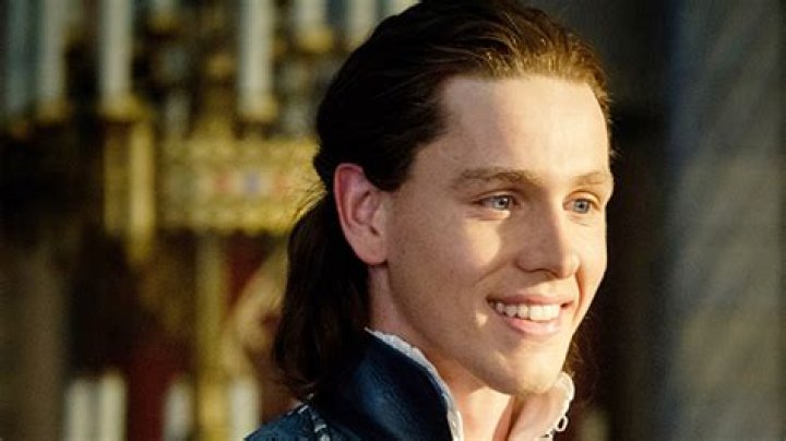Who Is Harris Dickinson? — He’s Prince Phillip In ‘Maleficent’ Sequel – Hollywood Life