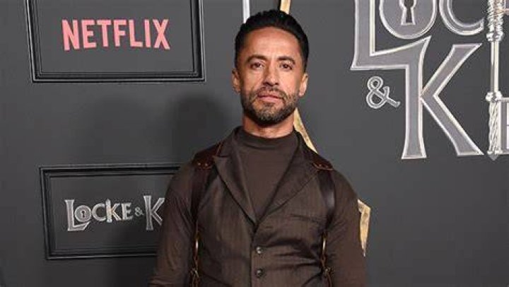 Who Is Kamar de los Reyes? About the Soap Star Who Died – Hollywood Life