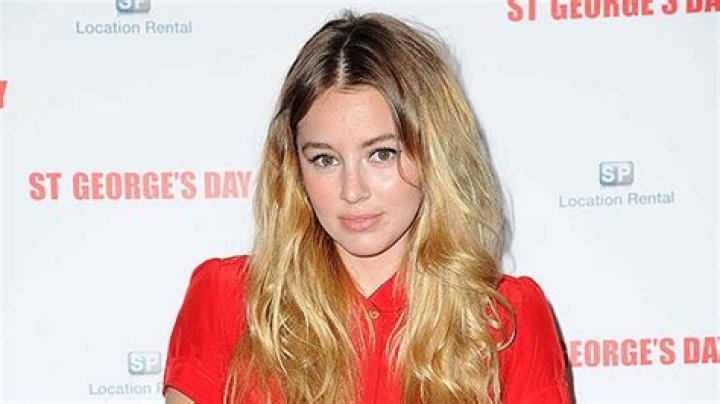 Who Is Keeley Hazell? Learn About The Model Who Shaded Olivia Wilde – Hollywood Life