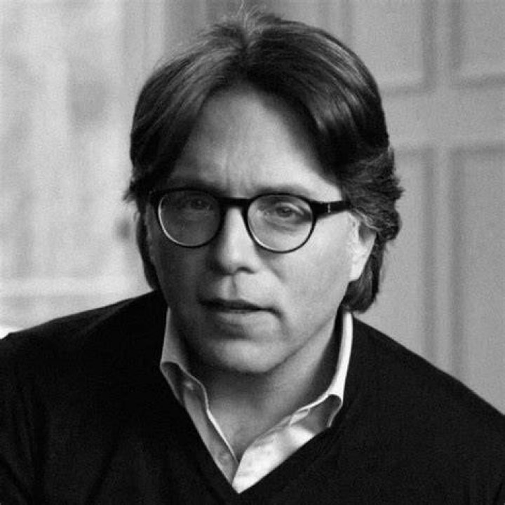 Who Is Keith Raniere? 5 Things To Know About The NXIVM Founder – Hollywood Life