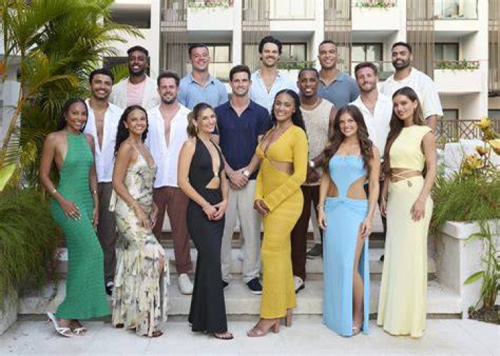 Who Is Kenny Layne? — About The ‘Bachelor In Paradise’ Season 5 Hunk – Hollywood Life