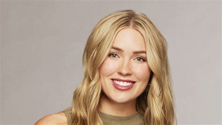 Who Is Matt Randolph? 5 Things About Cassie’s Dad On ‘The Bachelor’ – Hollywood Life
