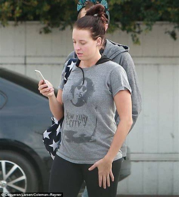 Who Is Mindy Mann? 5 Things About Nanny Who Allegedly Slept With Gavin Rossdale – Hollywood Life