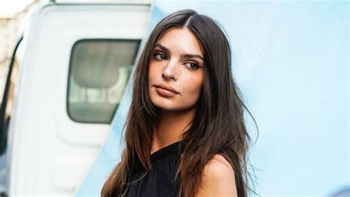 Who Is Orazio Rispo? 5 Things About DJ Kissing Emily Ratajkowski – Hollywood Life