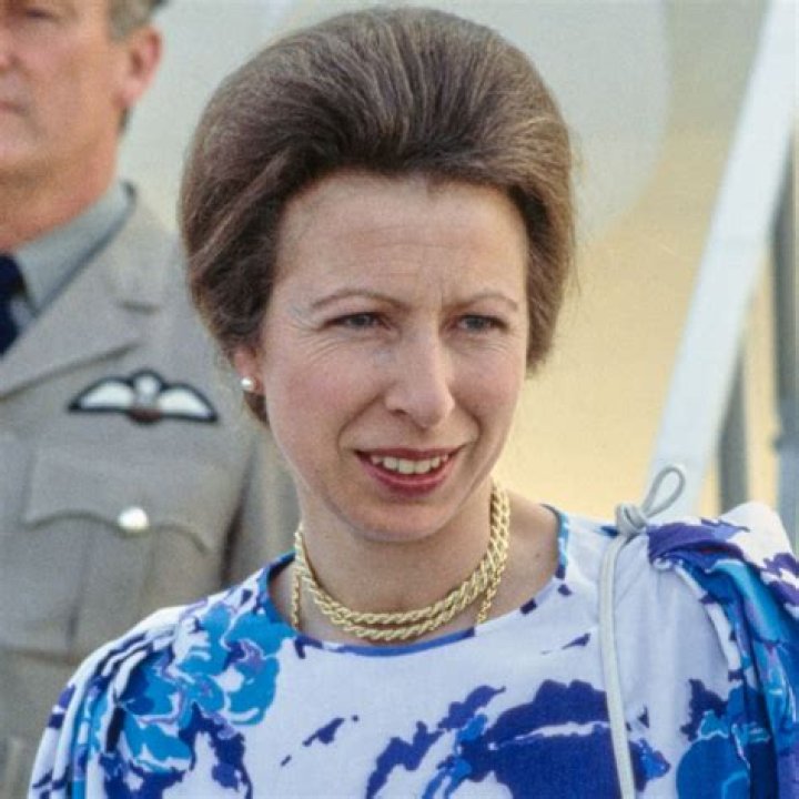Who Is Princess Anne? 5 Things To Know About The Royal Family Member – Hollywood Life