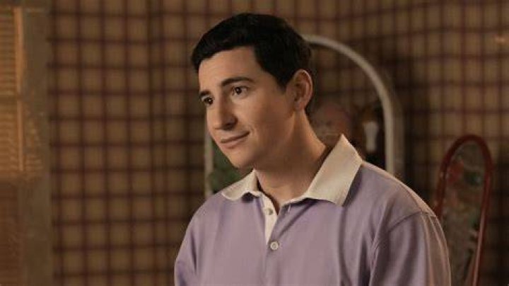 Who Is Sam Lerner? 5 Things To Know About ‘The Goldbergs’ Actor – Hollywood Life