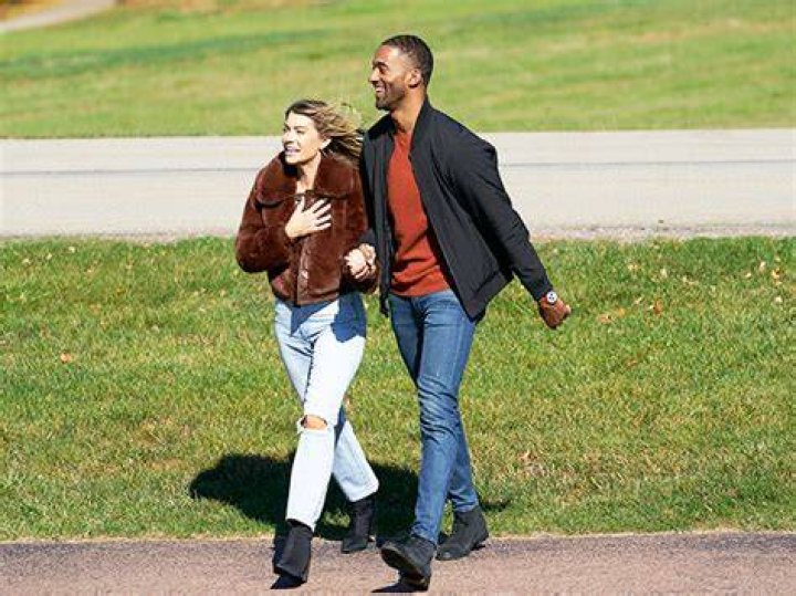 Who Is Sarah Trott? 5 Things About ‘The Bachelor’ Contestant – Hollywood Life