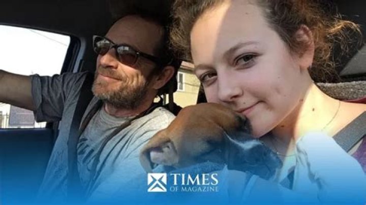 Who Is Sophie Perry? 5 Things About The Late Luke Perry’s Daughter – Hollywood Life