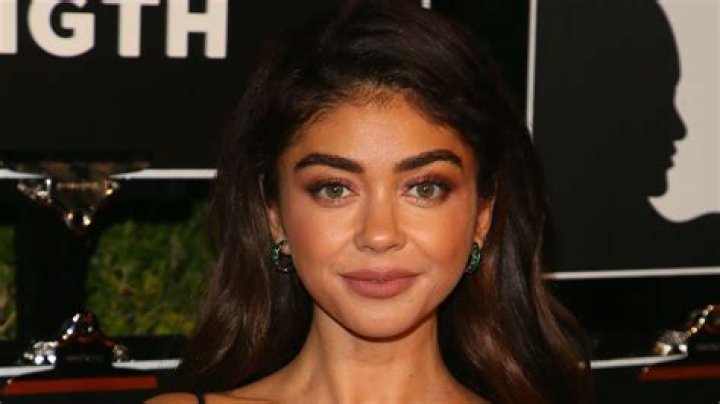 Why Sarah Hyland Is Smart To Self-Quarantine After Kidney Transplants — It’s ‘Critical,’ Doc Explains