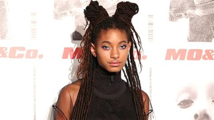 Willow Smith, 19, Gives Fans A Sneak Peek Of Her Savage Lingerie Look For Rihanna’s Fashion Show
