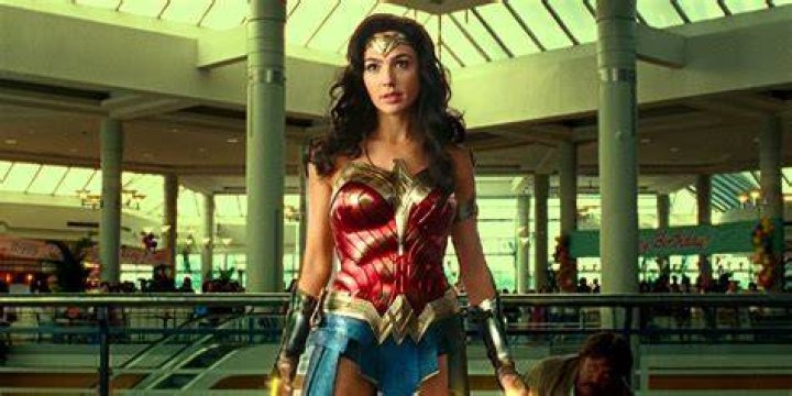 ‘Wonder Woman 1984’ Movie — Photos Of Gal Gadot & More – Hollywood Life