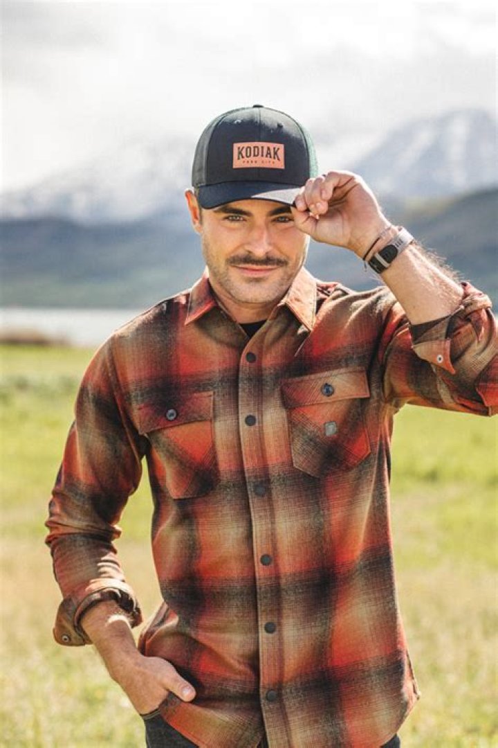 Zac Efron Rocks Mustache & Flannel In Kodiak Cakes Photos & Video – Hollywood Life