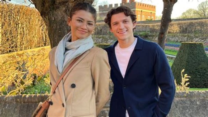Zendaya & Tom Holland Reunite For Dinner Date In Paris After Confirming Romance