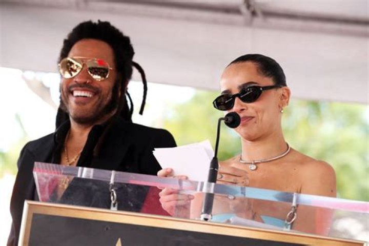 Zoe Kravitz Hilariously Roasts Dad Lenny’s Relationship History in Hollywood Walk of Fame Speech