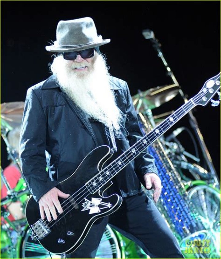 ZZ Top Bassist & Rock & Roll Icon Dead At 72 – Hollywood Life